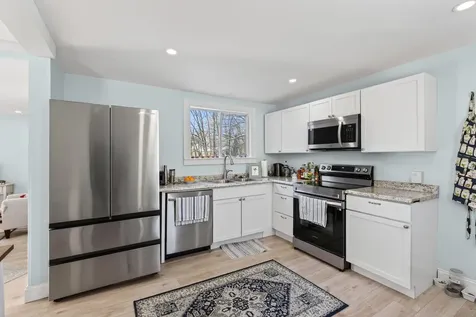 86 Turner Street Buckfield ME 04220