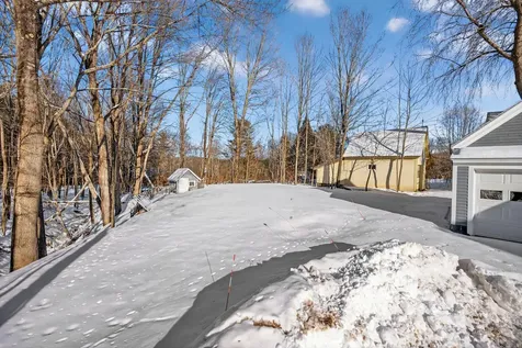 86 Turner Street Buckfield ME 04220