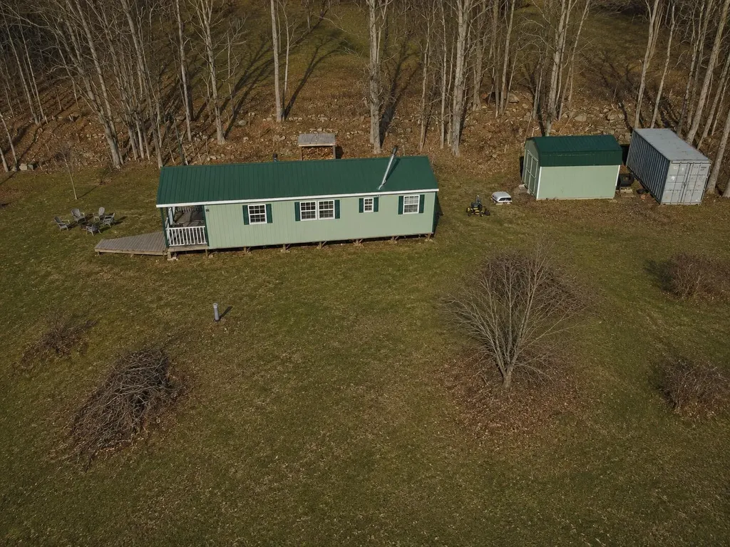 12-12 North Road Charleston ME 04422