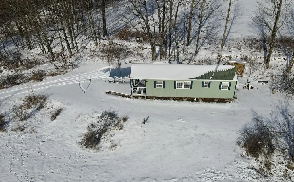 12-12 North Road Charleston ME 04422