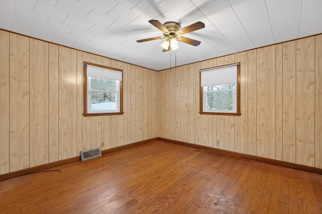 364 Metcalf Road Winthrop ME 04364