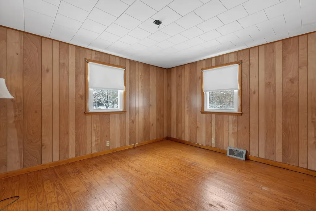 364 Metcalf Road Winthrop ME 04364