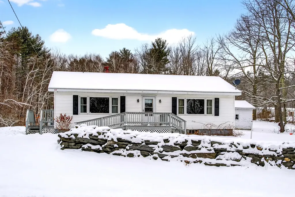 364 Metcalf Road Winthrop ME 04364