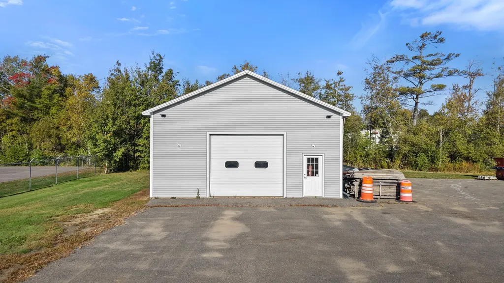 19 Sparks Avenue Brewer ME 04412