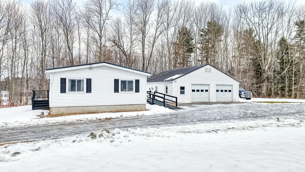 133 Smithfield Road Belgrade ME 04917