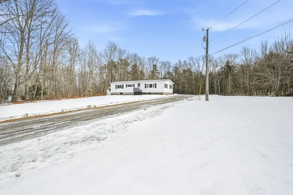 133 Smithfield Road Belgrade ME 04917
