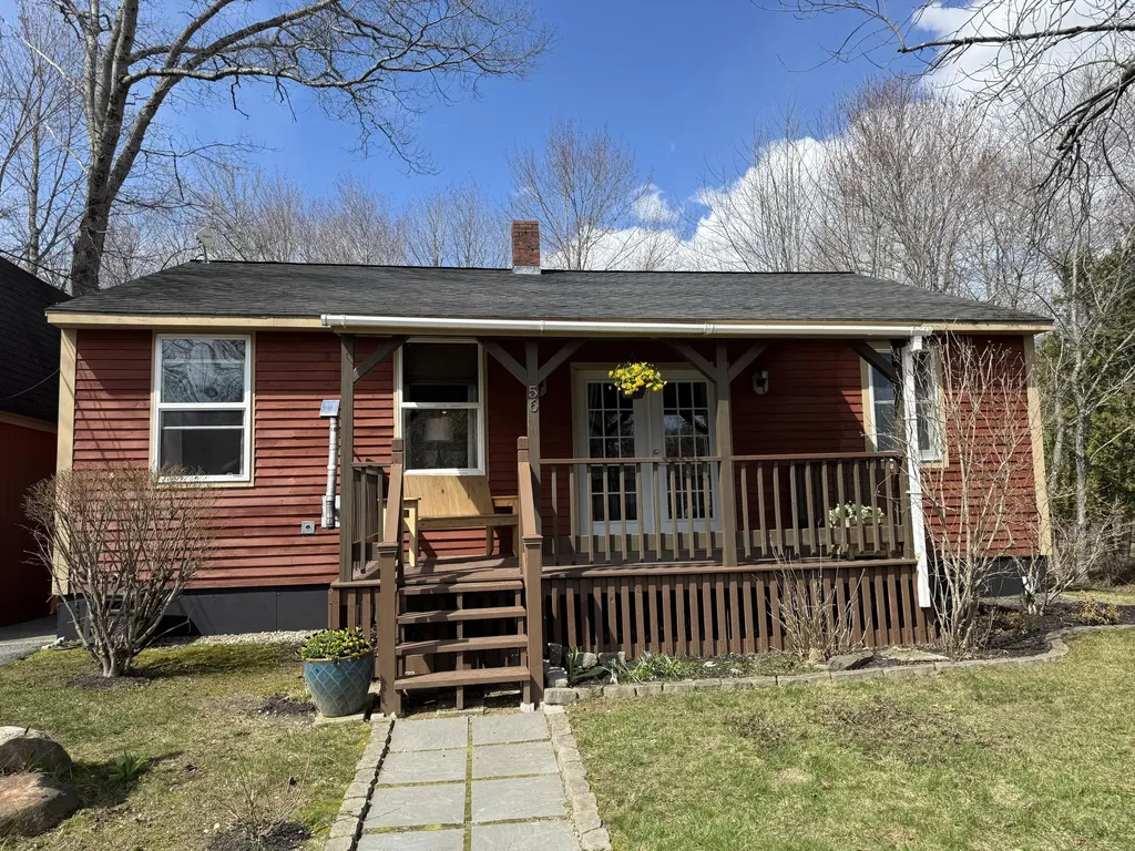 56 Booker Street Thomaston ME 04861