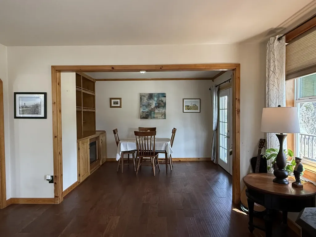 56 Booker Street Thomaston ME 04861
