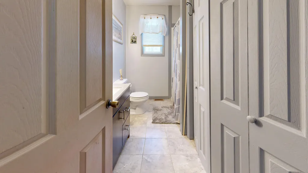 56 Booker Street Thomaston ME 04861