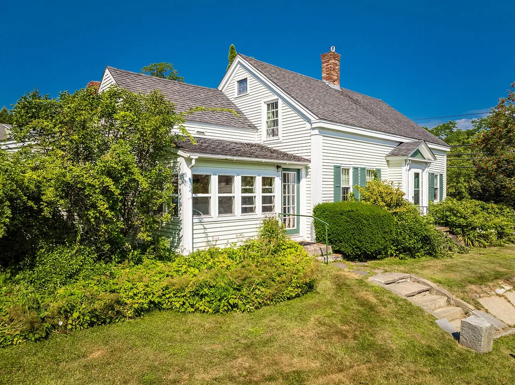 48 Mechanic Street Camden ME 04843