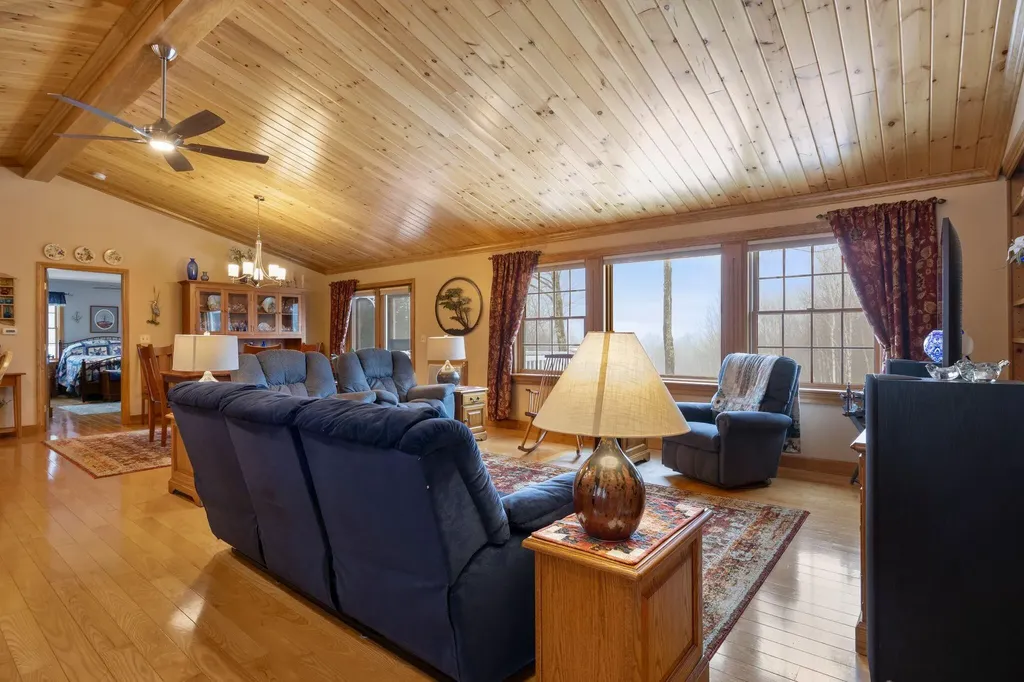 440 Mountainside Drive Turner ME 04282