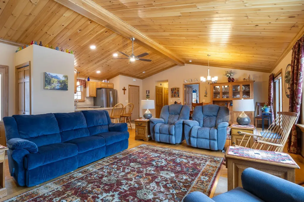 440 Mountainside Drive Turner ME 04282