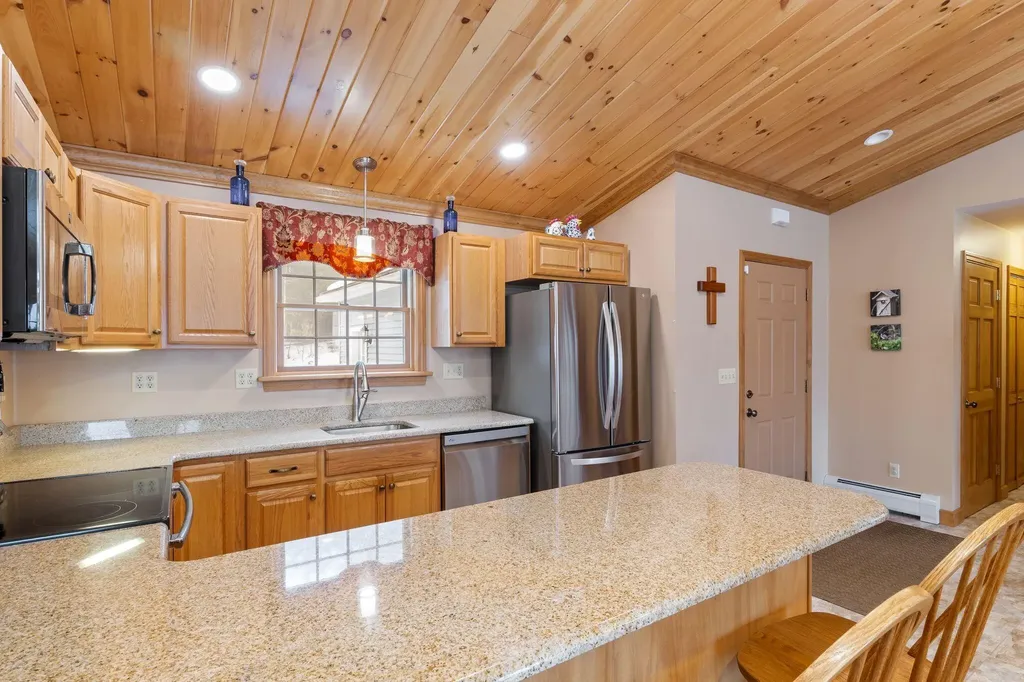 440 Mountainside Drive Turner ME 04282