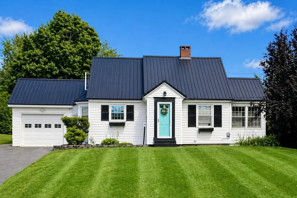 73 Hillside Street Presque Isle ME 04769
