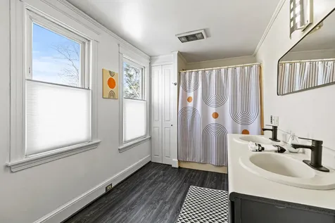 102 Walnut Street South Portland ME 04106