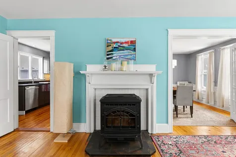 102 Walnut Street South Portland ME 04106