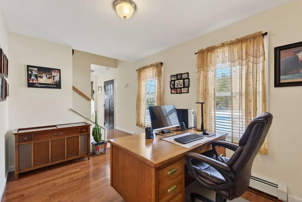 10 Country Drive Old Orchard Beach ME 04064