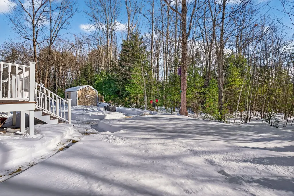 10 Country Drive Old Orchard Beach ME 04064