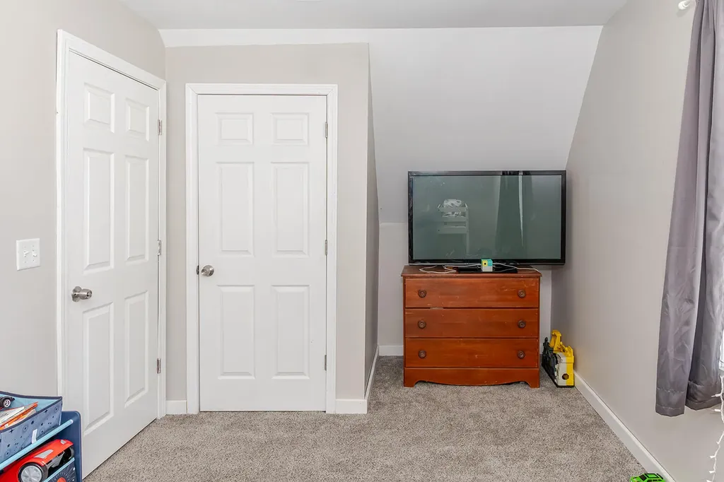 67 Bailey Hill Road Cambridge ME 04923