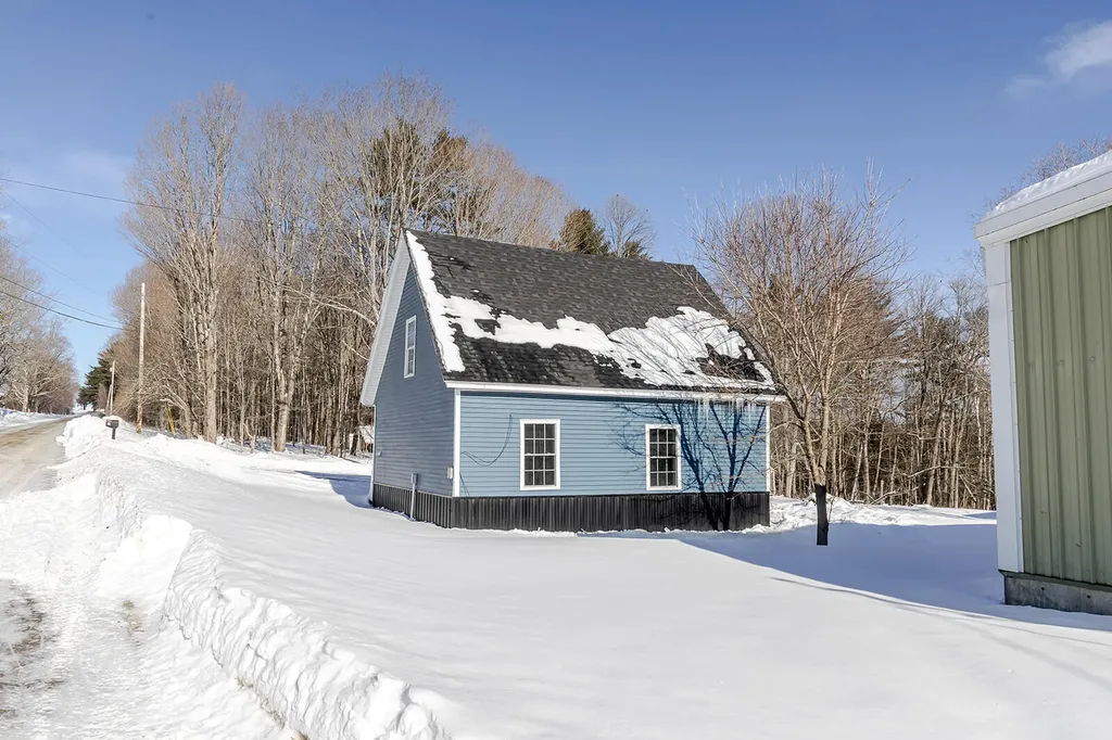 67 Bailey Hill Road Cambridge ME 04923