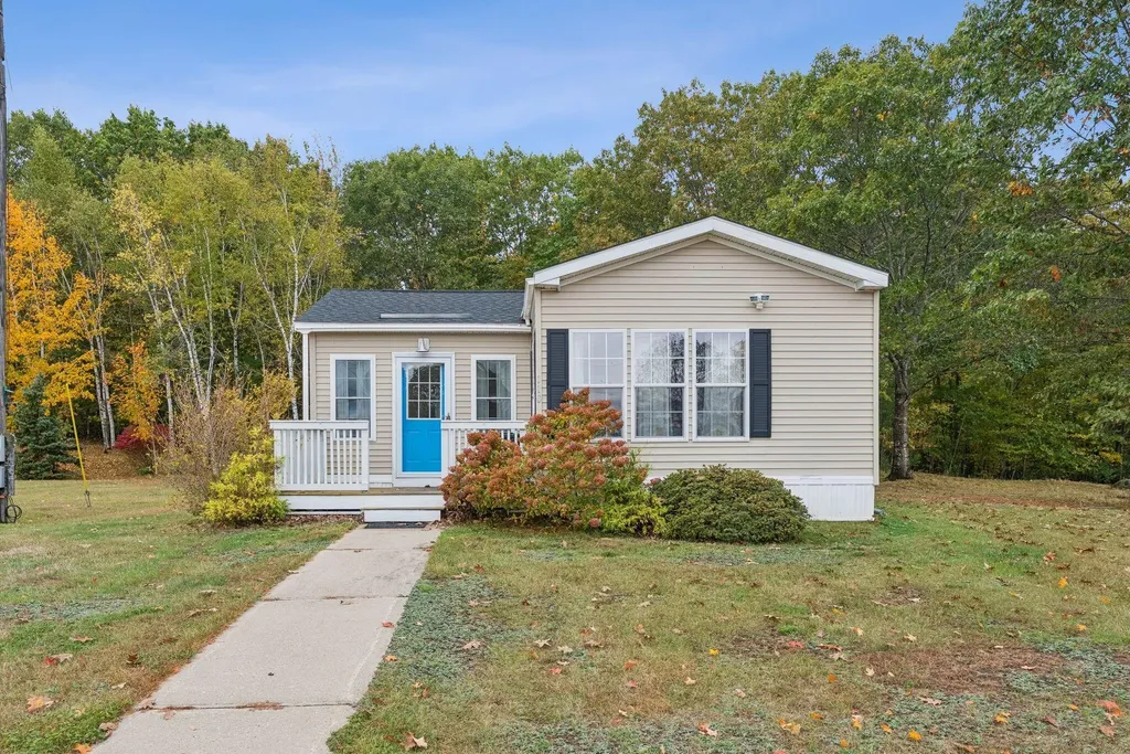 110 Pleasant Hill Road Limerick ME 04048