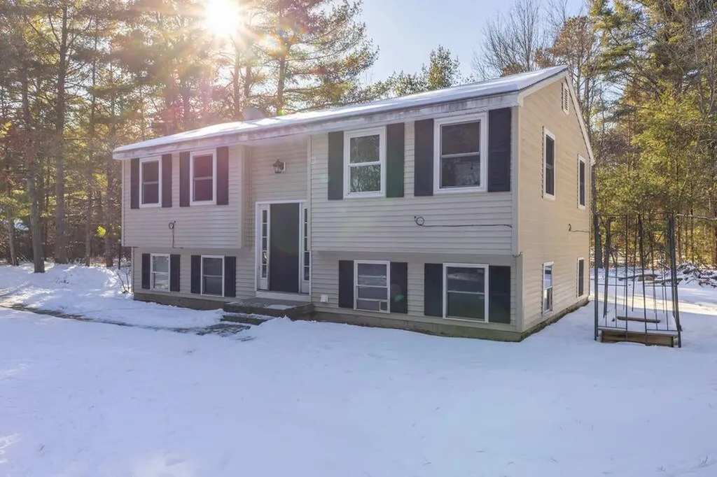 107 Lower Tarbox Road Hollis ME 04042