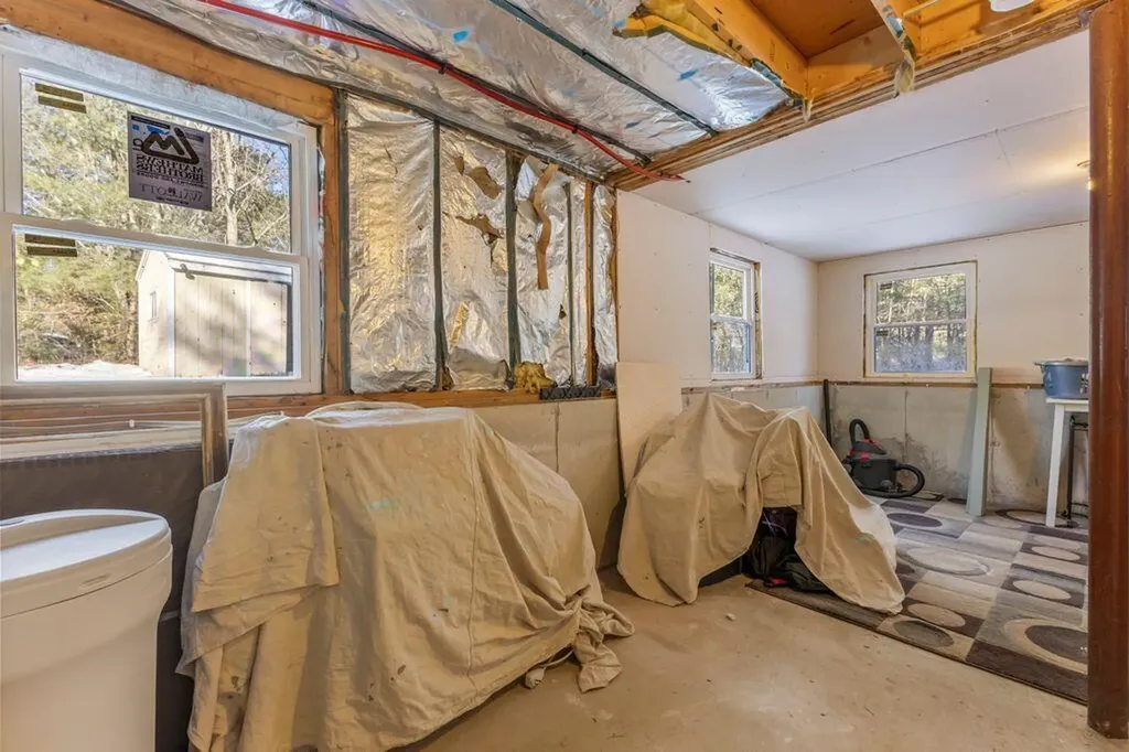 107 Lower Tarbox Road Hollis ME 04042