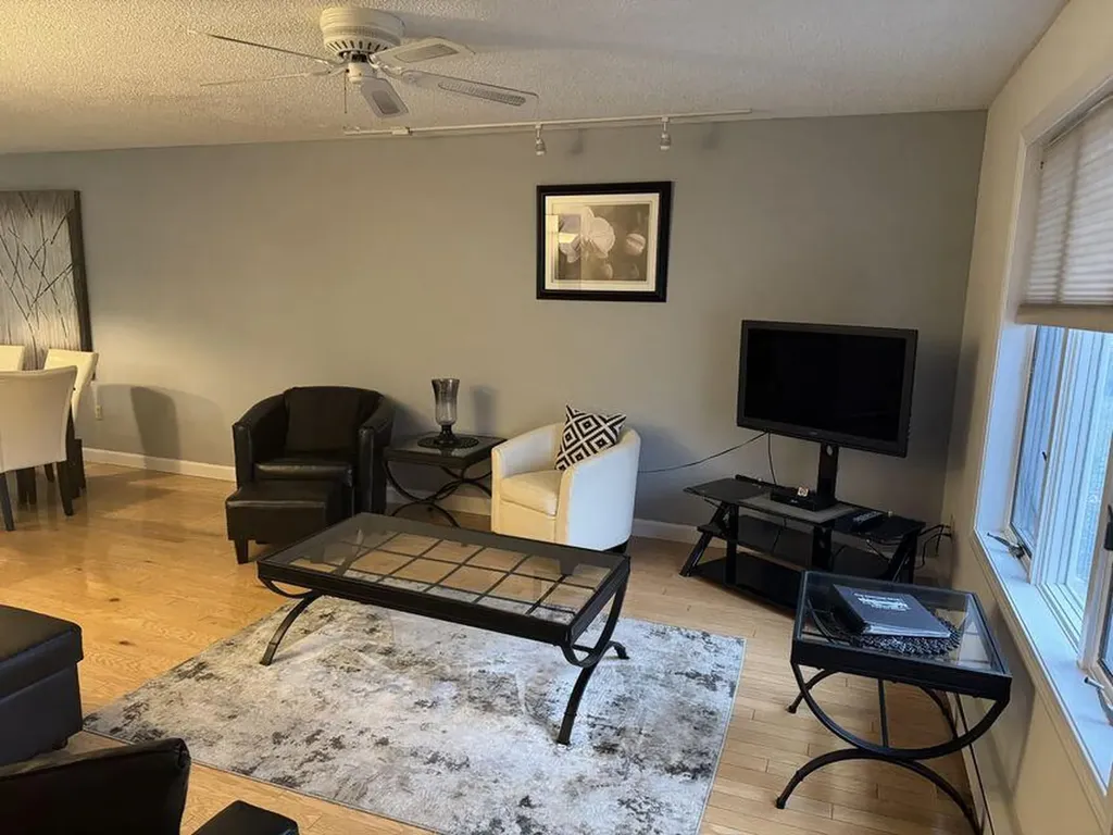 136 W Grand Avenue Old Orchard Beach ME 04064
