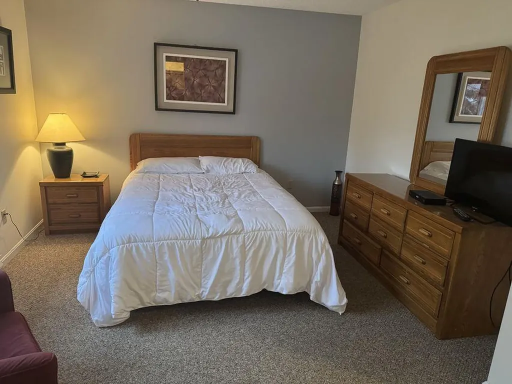 136 W Grand Avenue Old Orchard Beach ME 04064