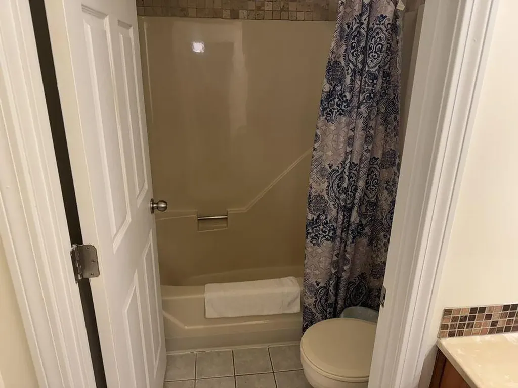 136 W Grand Avenue Old Orchard Beach ME 04064