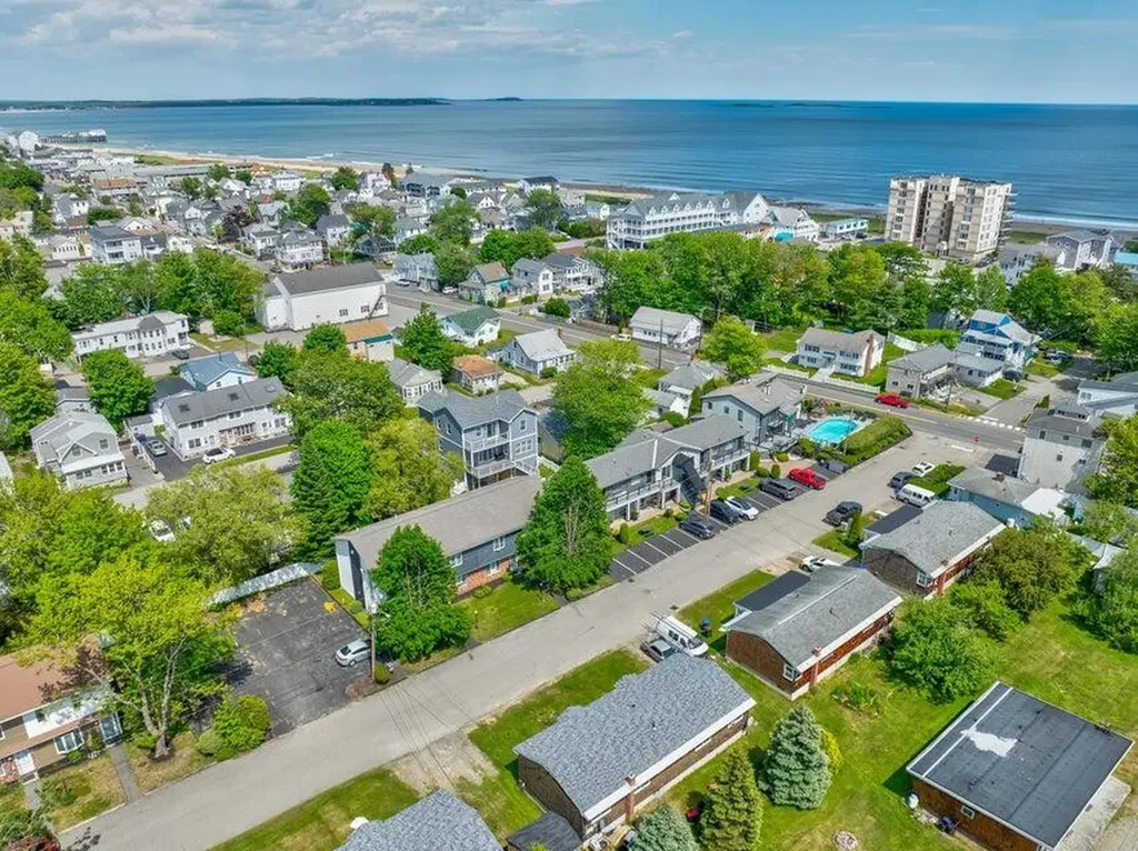 136 W Grand Avenue Old Orchard Beach ME 04064