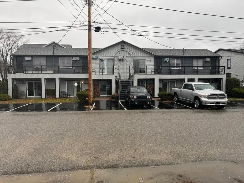 136 W Grand Avenue Old Orchard Beach ME 04064