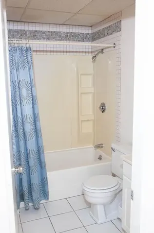 136 W Grand Avenue Old Orchard Beach ME 04064