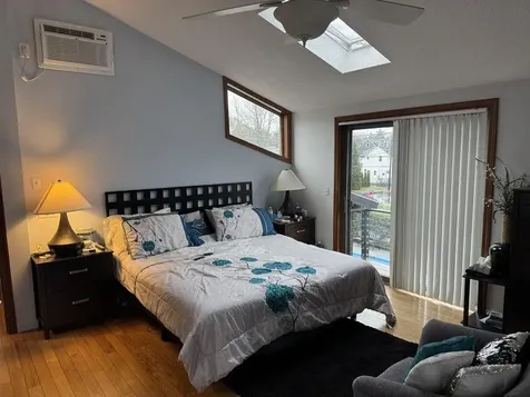 136 W Grand Avenue Old Orchard Beach ME 04064