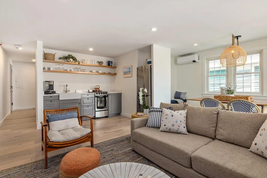 20 Shore Road Ogunquit ME 03907