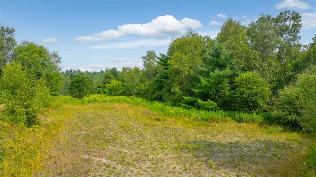 721 Route 202 Monmouth ME 04265