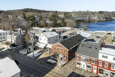 100 Main Street Damariscotta ME 04543
