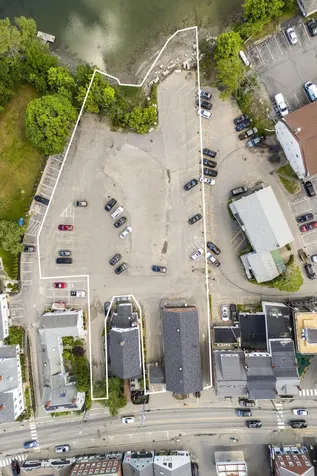 100 Main Street Damariscotta ME 04543