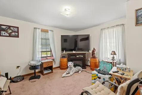 81 Parker Street Brewer ME 04412