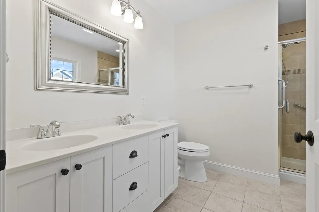 6 Dipper Road Cape Elizabeth ME 04107
