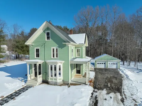 476 Winthrop Center Road Winthrop ME 04364