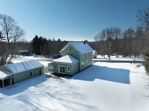 476 Winthrop Center Road Winthrop ME 04364