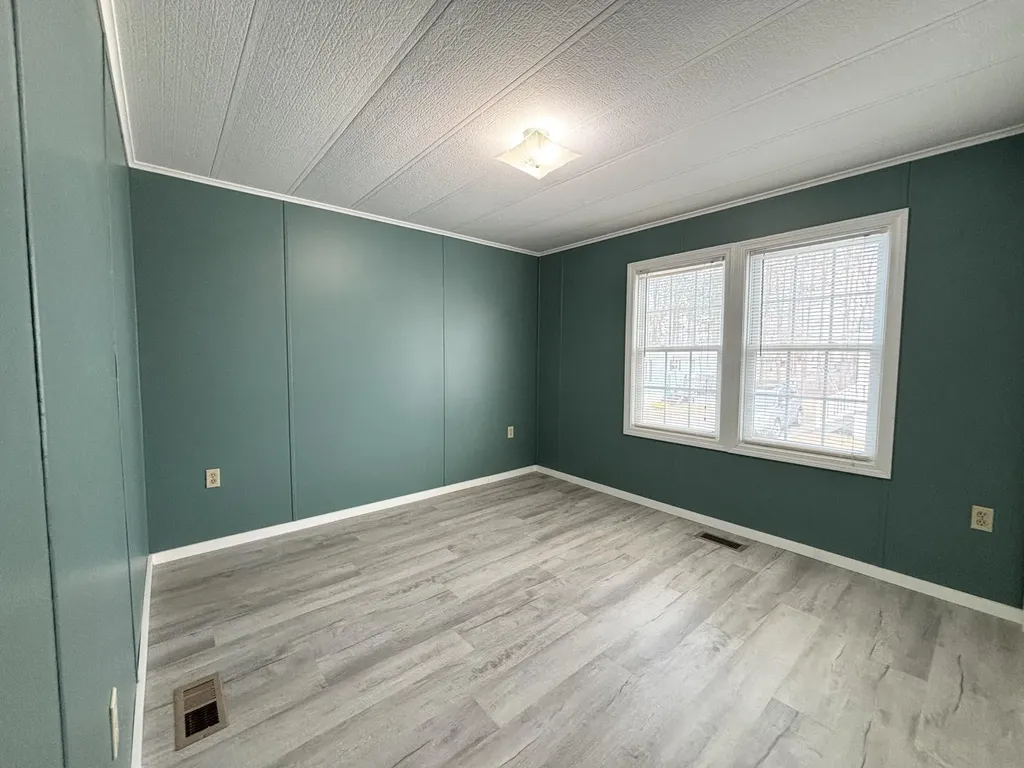 2 Bulick Drive Lisbon ME 04252