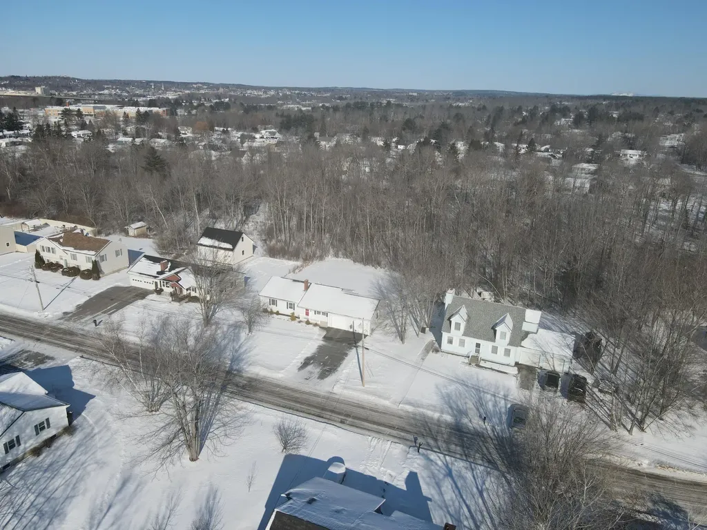 50 Greenwood Drive Brewer ME 04412