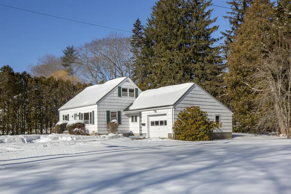 117 Summer Street Rockland ME 04841
