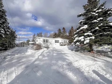 191 Sunset Cross Road Deer Isle ME 04627