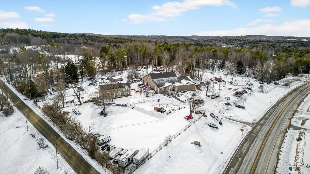 17 Dodge Road Edgecomb ME 04556
