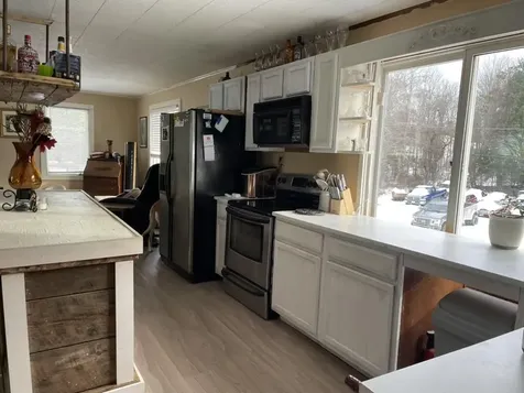 17 Dodge Road Edgecomb ME 04556