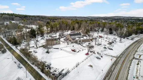 17 Dodge Road Edgecomb ME 04556