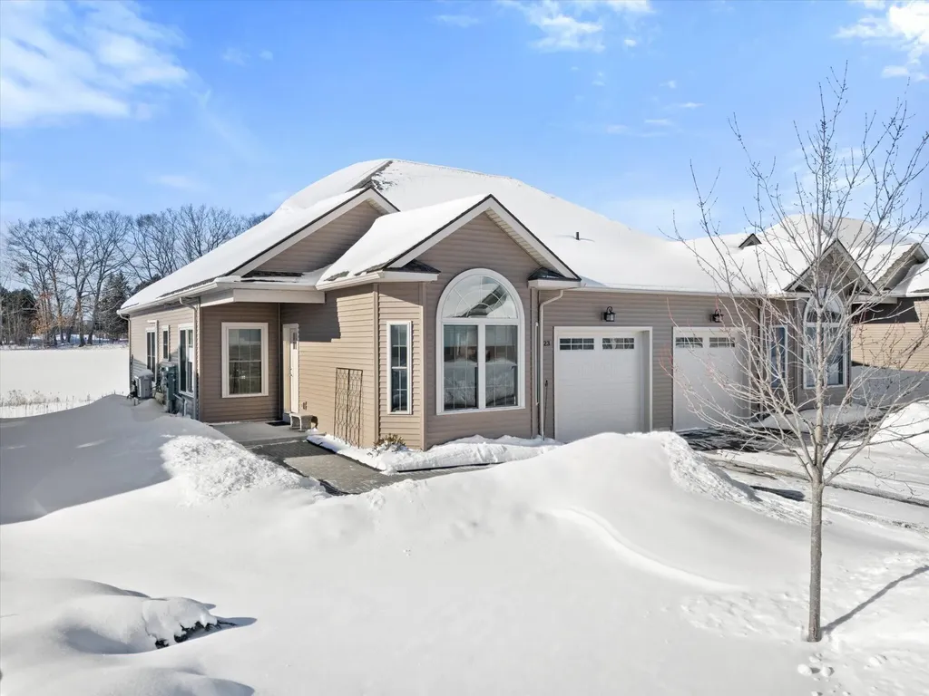 23 Killarney Court Veazie ME 04401